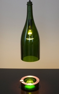 Flaschenbecherleuchte.jpg